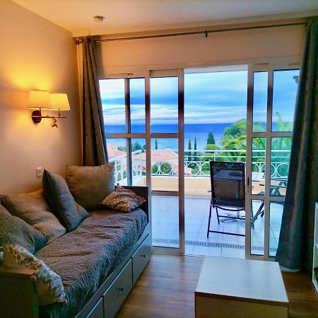 Superbe Appartement Avec Vue Mer Et Piscine Saint-Raphaël Exteriör bild
